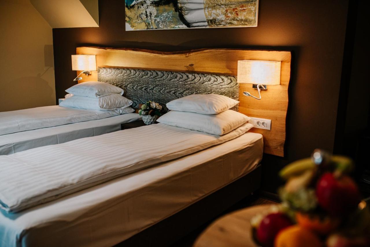 Panorama Boutique Hotel Sfantu Gheorghe  Ngoại thất bức ảnh