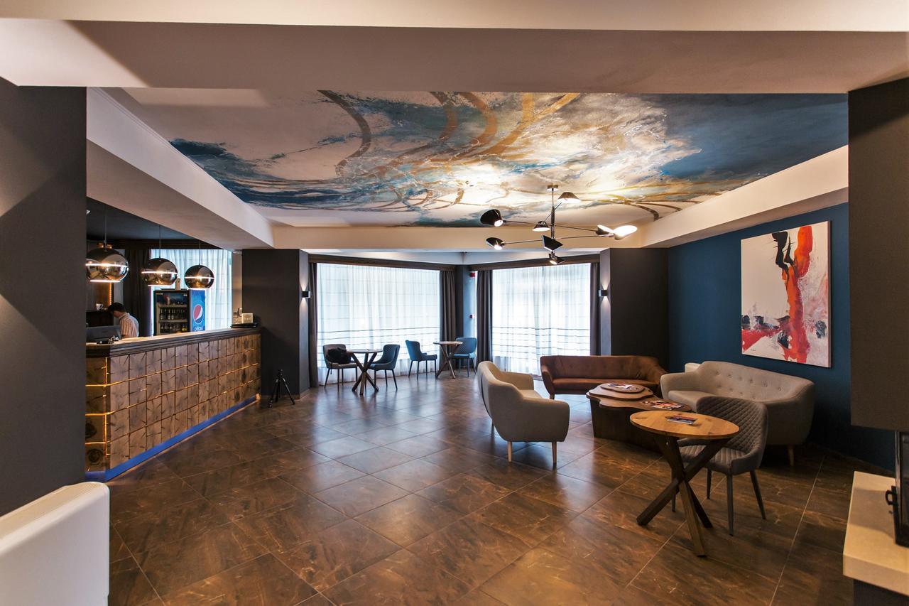 Panorama Boutique Hotel Sfantu Gheorghe  Ngoại thất bức ảnh