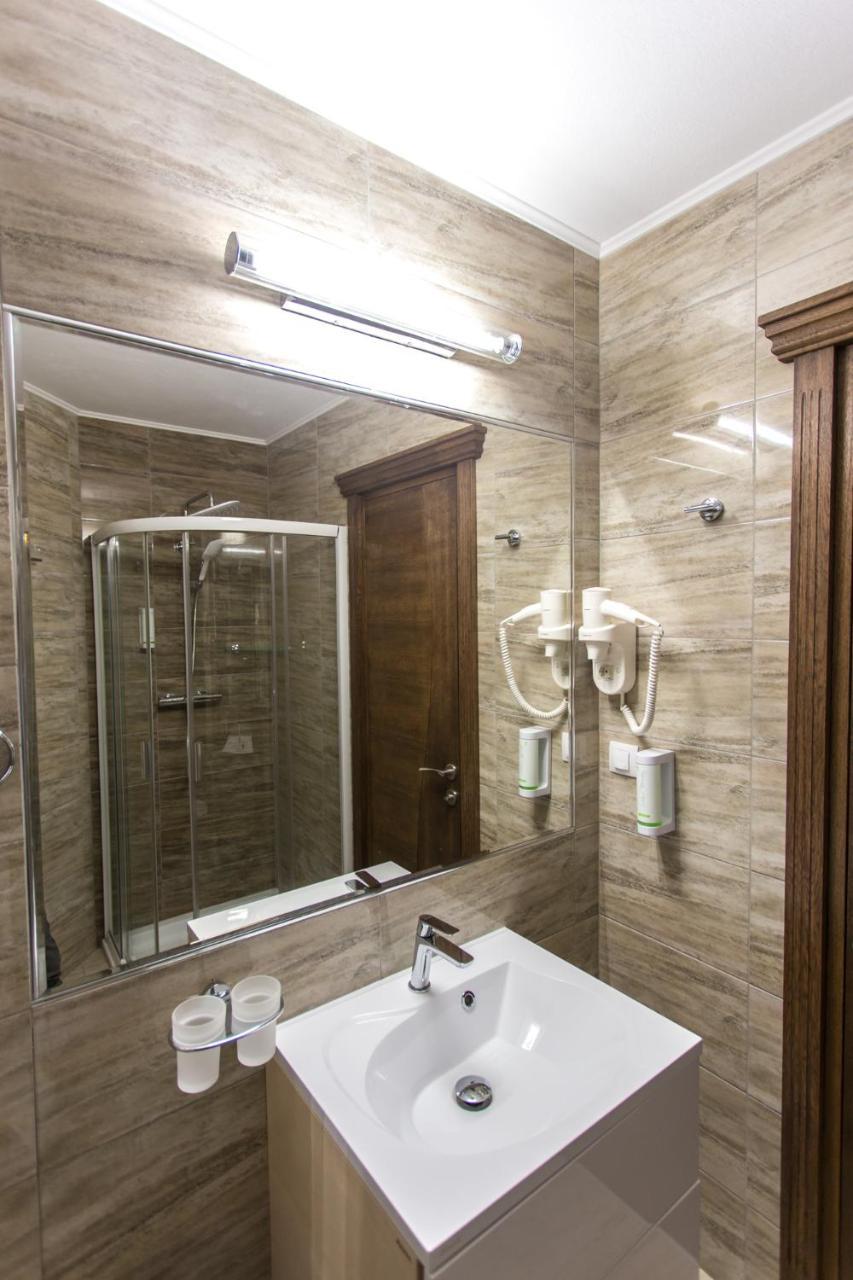 Panorama Boutique Hotel Sfantu Gheorghe  Ngoại thất bức ảnh